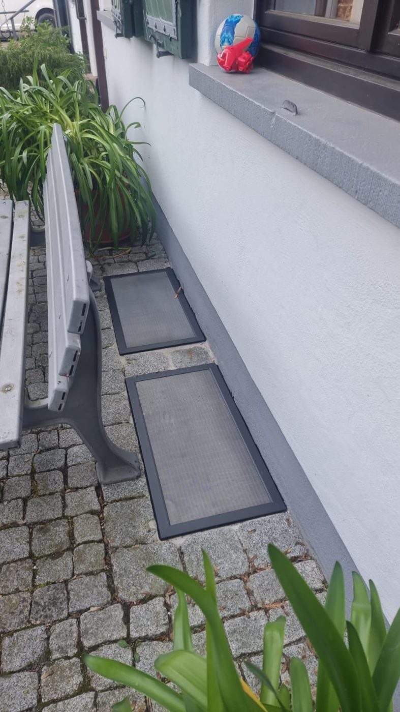 Haustür mit Treppenaufgang – Referenz von WB Bauelemente