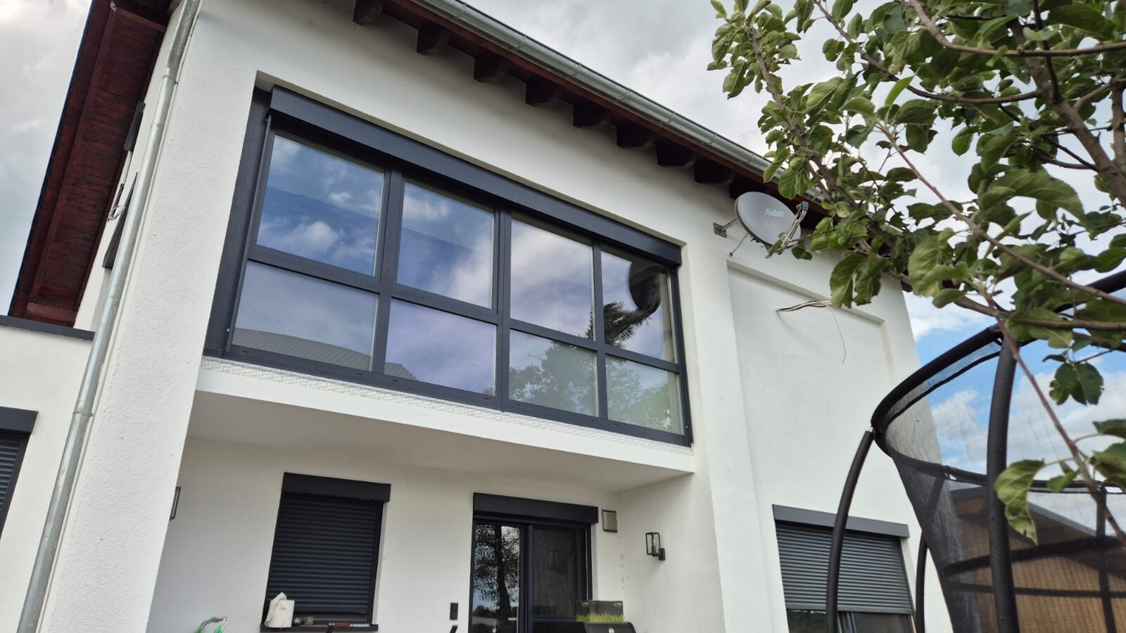 Neubau mit Eckfenster – Referenz von WB Bauelemente